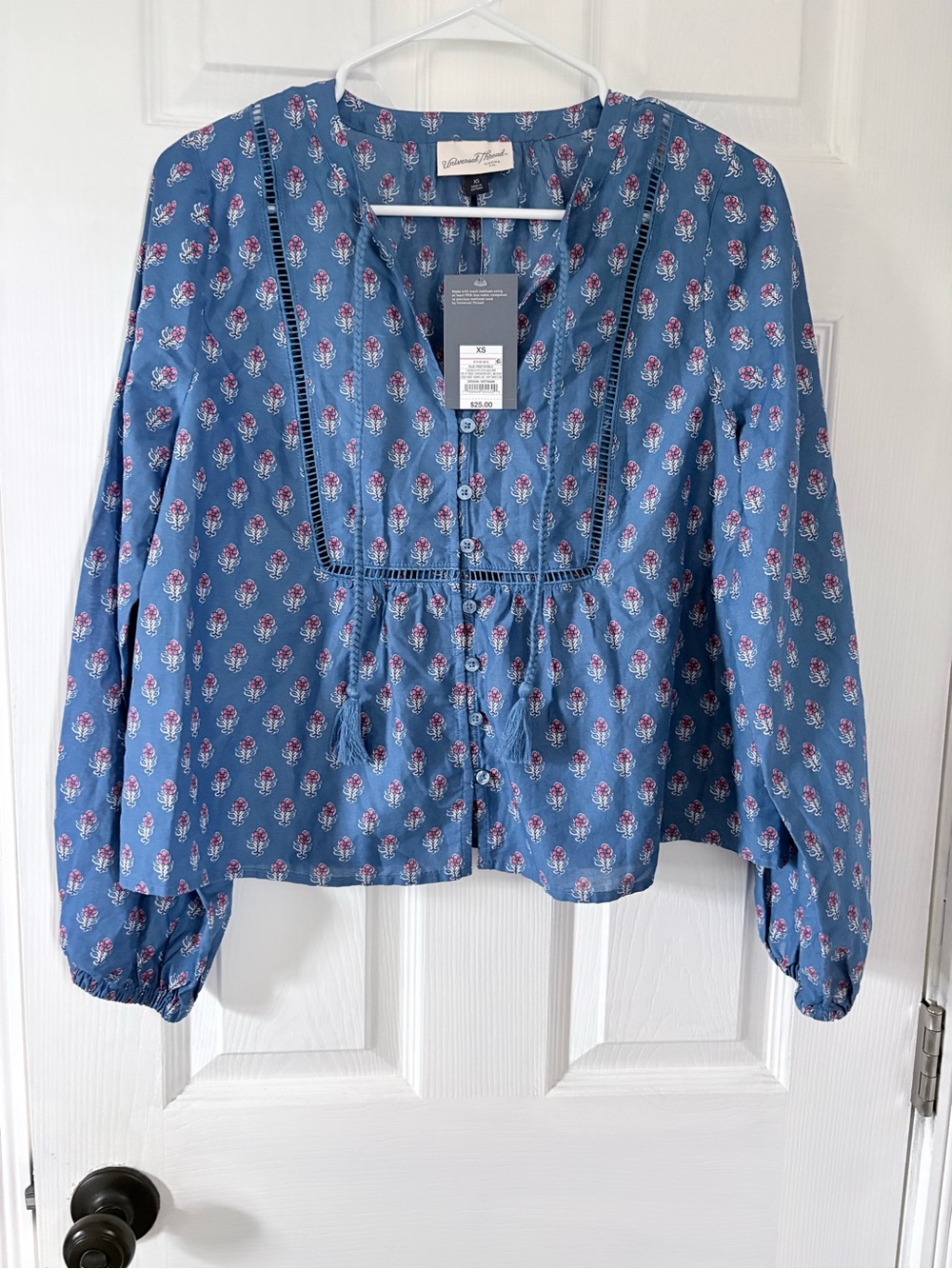 Universal Thread Blue Floral Tie-Front Peasant Blouse